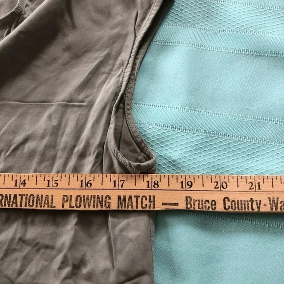 RW&CO. Sleeveless Button Up - Picture 9 of 11